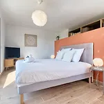 Bellevue 1, Piscine, Jacuzzi, Sauna Champcevinel