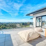 Bellevue 1 Villa *