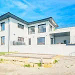 Villa Bellevue 1 *