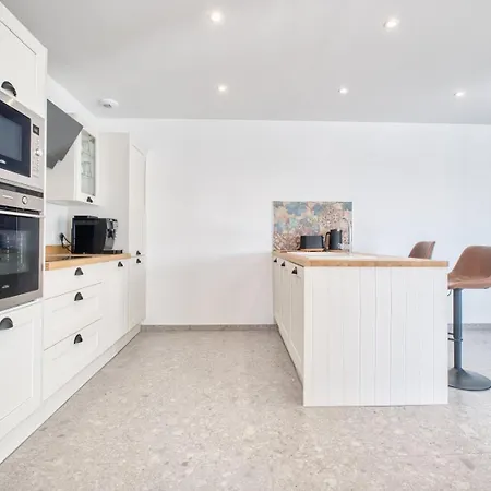 Villa Bellevue 1, Piscine, Jacuzzi, Sauna Champcevinel